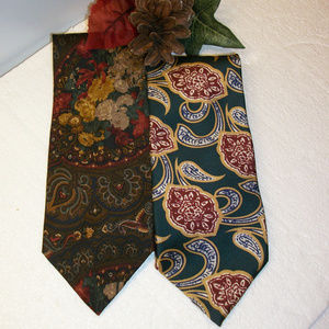 ❄️HP❄️ 2 HATHAWAY Paisley Silk Ties Made in USA!